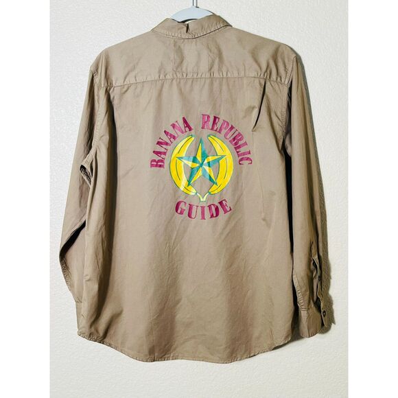 NWT Banana Republic Guide Heritage Khaki Tan Button Down Shirt Med $69 Gorpcore - Picture 3 of 12